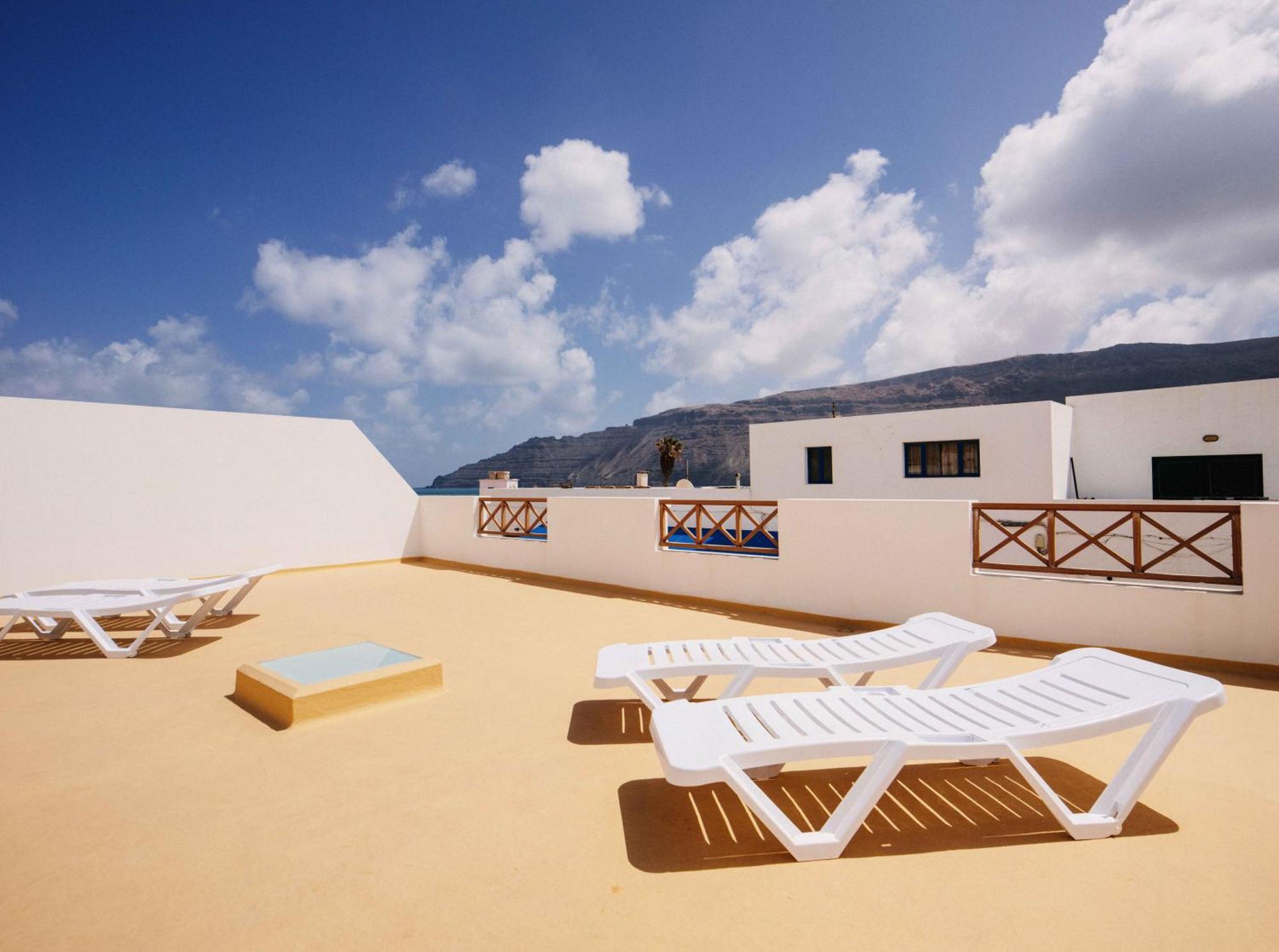 Apartamentos El Marinero - Casa Juana Калета-де-Себо Экстерьер фото